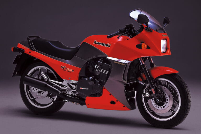 カワサキ|GPz900R|1984|ニンジャ vs カタナ!! “世界最速”が次々と塗り替えられていった──日本の名車100選【昭和57~59年編】