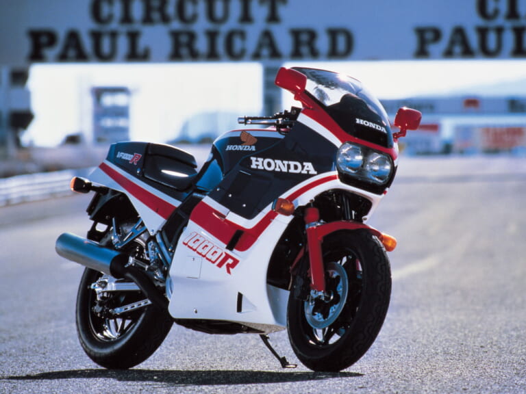 ホンダ|VF1000R|1984|ニンジャ vs カタナ!! “世界最速”が次々と塗り替えられていった──日本の名車100選【昭和57~59年編】