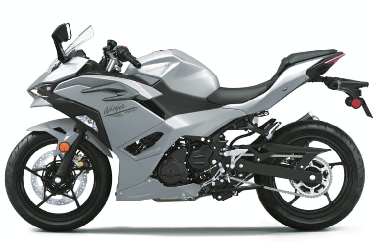 カワサキ|ニンジャ500|北米仕様|赤黒かっこよ! カワサキ新型「ニンジャ500」「Z500」の価格が判明、40周年エディションも登場【北米】