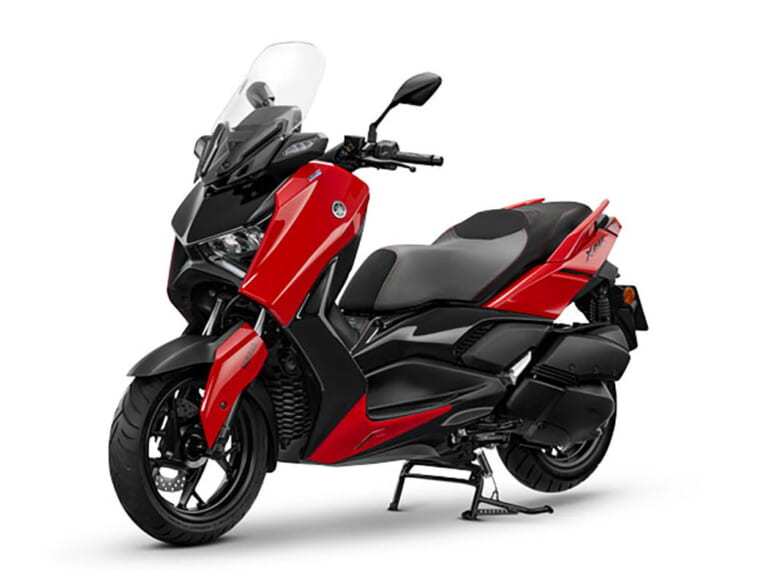 ヤマハ|XMAX コネクテッド|タイ仕様|2023年モデル|ヤマハ新型「XMAX Tech MAX」登場! オーリンズ製サスと特別仕様シートなどを装備【海外】
