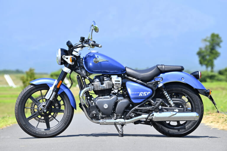 ロイヤルエンフィールド・スーパーメテオ650|“散弾銃”の名に誇張ナシ!! ロイヤルエンフィールド・ショットガン650海外試乗インプレッション【空冷ツインのスポーツクルーザー】