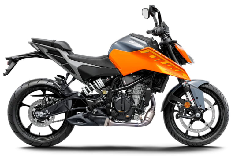 KTM|250 デューク|KTMが大進化した「250デューク」「1390スーパーデュークRエヴォ」を発売!
