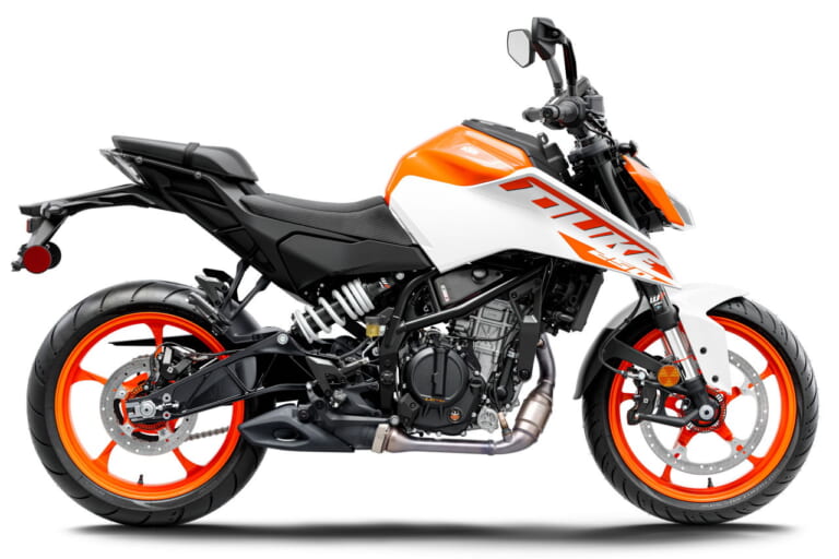 KTM|250 デューク|KTMが大進化した「250デューク」「1390スーパーデュークRエヴォ」を発売!