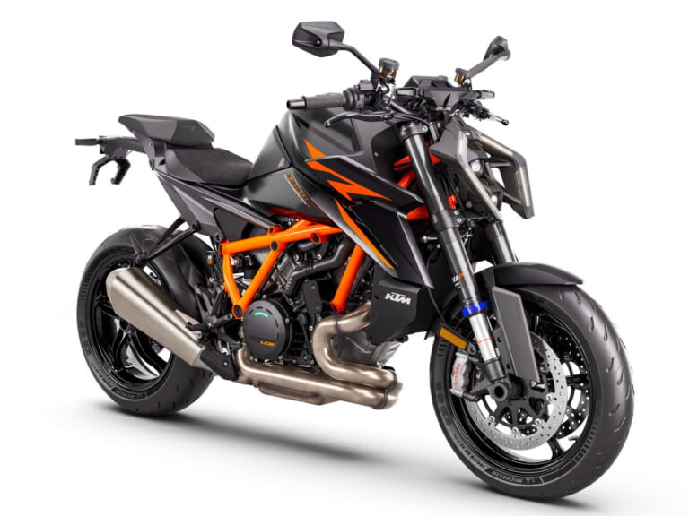 KTM|1390 スーパーデュークR EVO|KTMが大進化した「250デューク」「1390スーパーデュークRエヴォ」を発売!