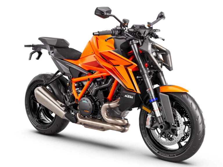 KTM|1390 スーパーデュークR EVO|KTMが大進化した「250デューク」「1390スーパーデュークRエヴォ」を発売!