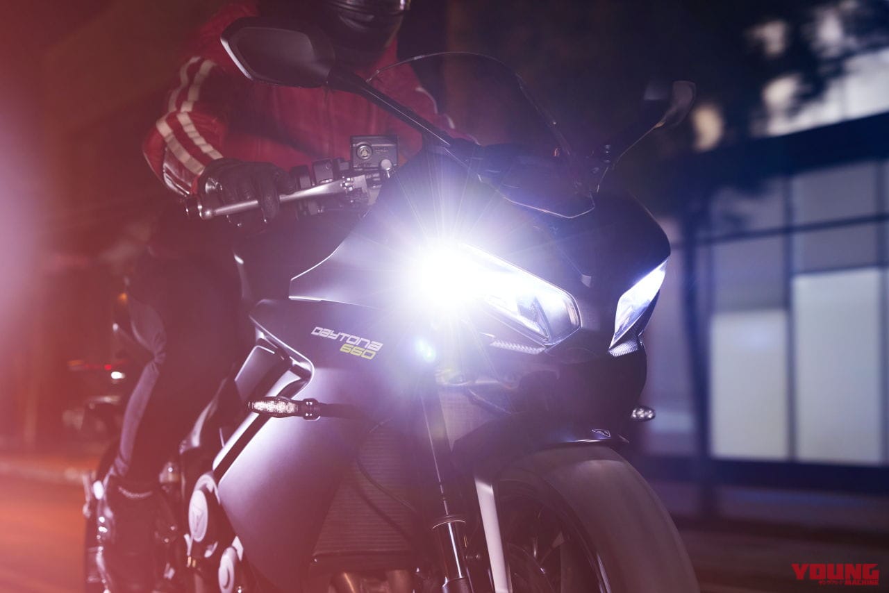 |デイトナ復活!! トライアンフがミドルスポーツ「デイトナ660」を発表、95psを発揮する3気筒エンジン搭載