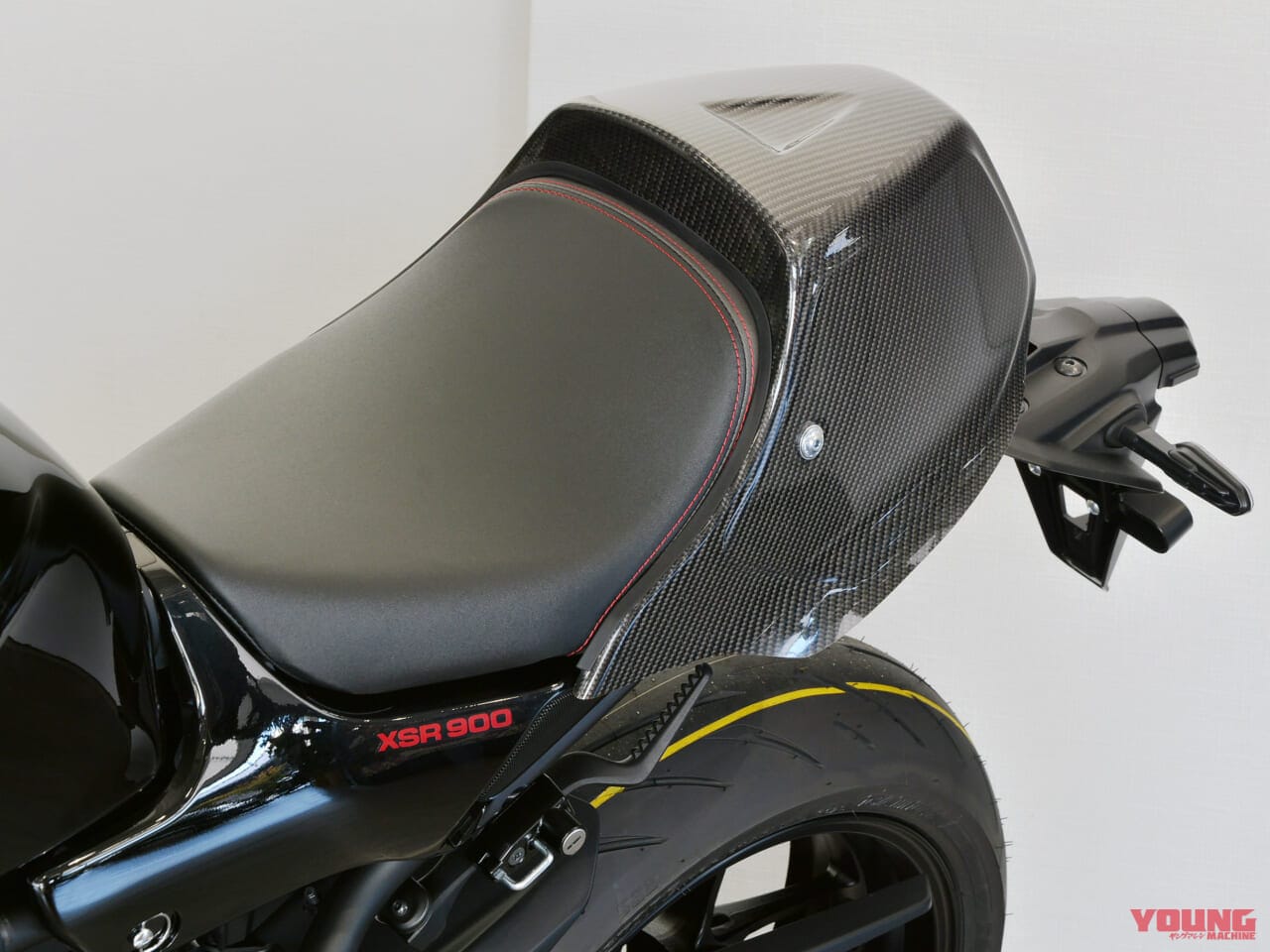 |XSR900をカーボン武装!! RC甲子園からカーボン製アッパーカウル&シートカウルが登場!