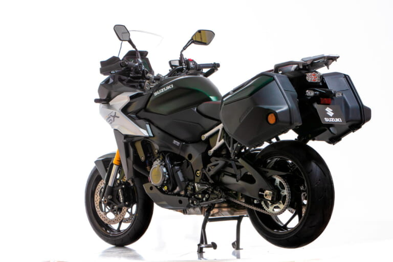 スズキ|GSX-S1000GX ツーリング|イタリア仕様|スズキ「ジェベル」が復活!!? 伊で「Vストローム800DEジェベル」と「GSX-S1000GXスポーツ/ツーリング」が登場