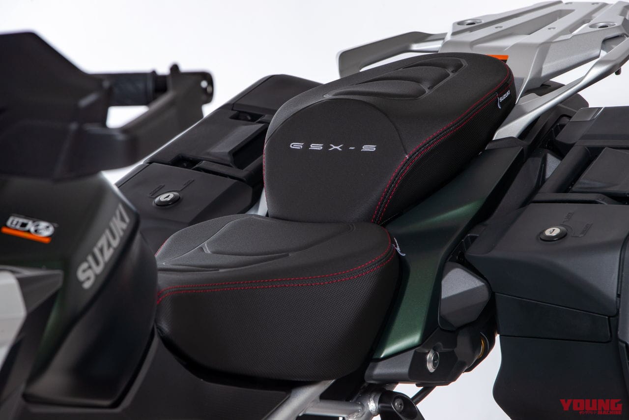 |スズキ「ジェベル」が復活!!? 伊で「Vストローム800DEジェベル」と「GSX-S1000GXスポーツ/ツーリング」が登場