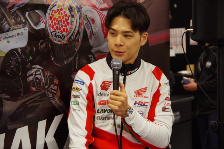 MotoGPライダー・中上貴晶選手が今シーズンの意気込みを激白【トークショー＆サイン会開催】