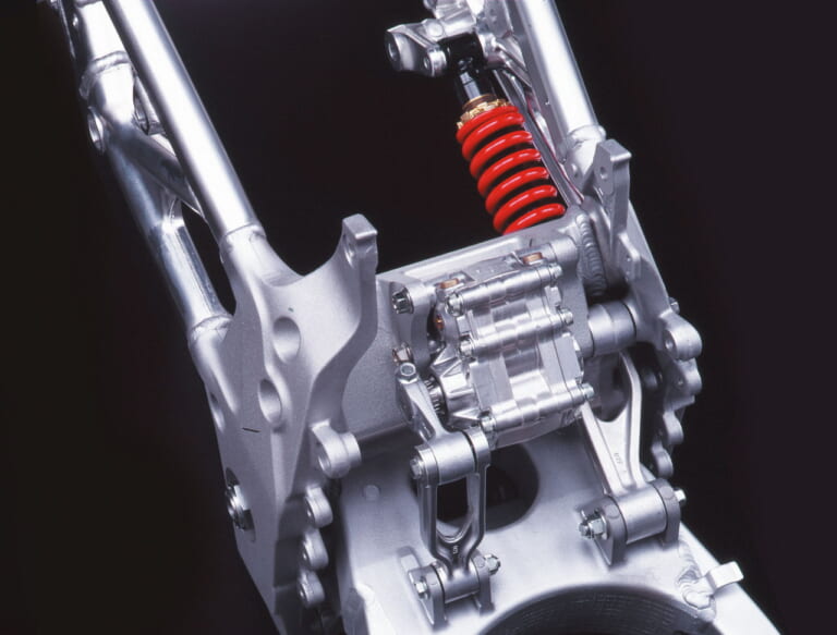 スズキ|TL1000R|300km/h超えが許された最後の時代──日本の名車100選【平成9~12年編】