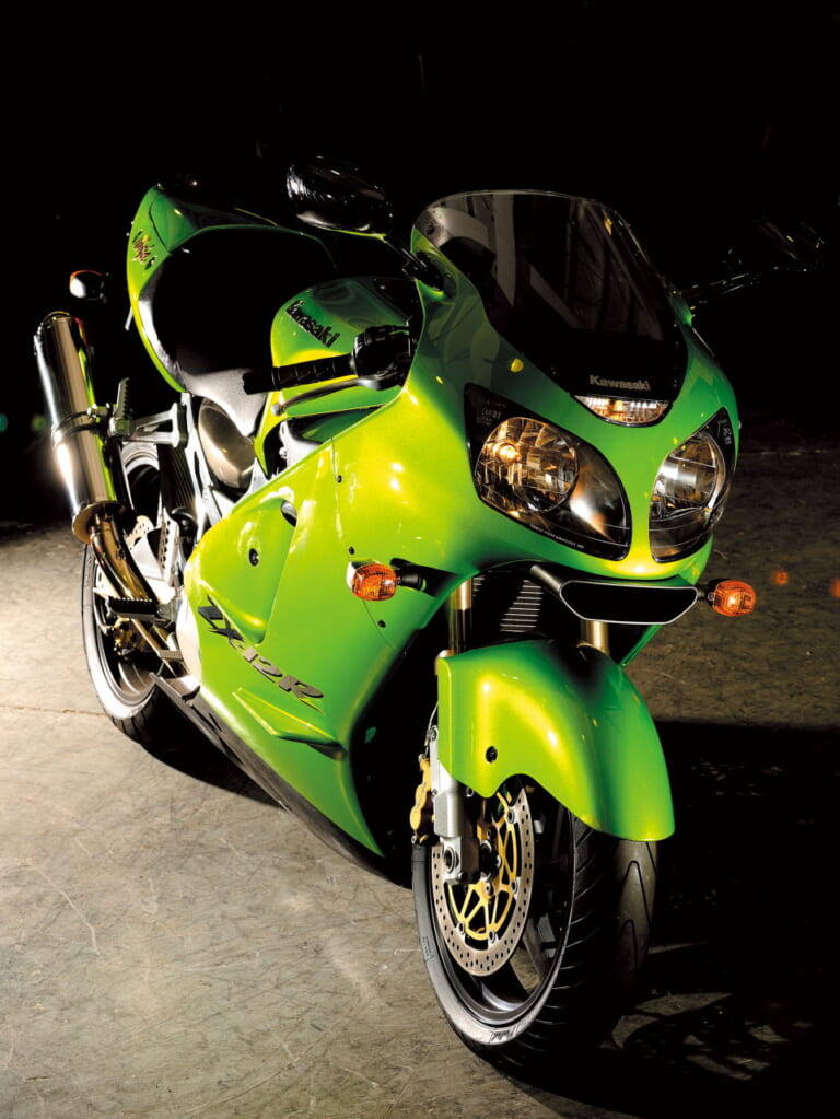 カワサキ|ニンジャZX-12R|300km/h超えが許された最後の時代──日本の名車100選【平成9~12年編】