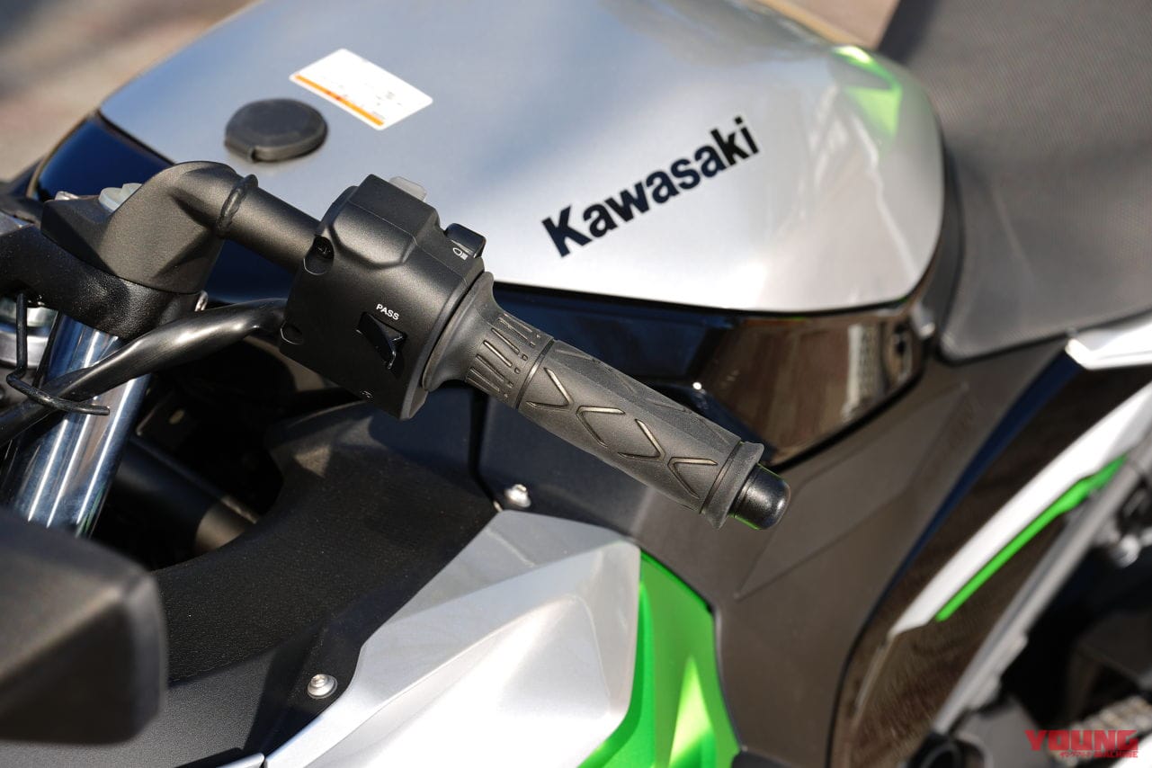 カワサキ|ニンジャe-1|【速報】カワサキ初の電動スポーツバイク「ニンジャe-1」速攻インプレ! 原付二種だけどeブーストで400並みの加速?!
