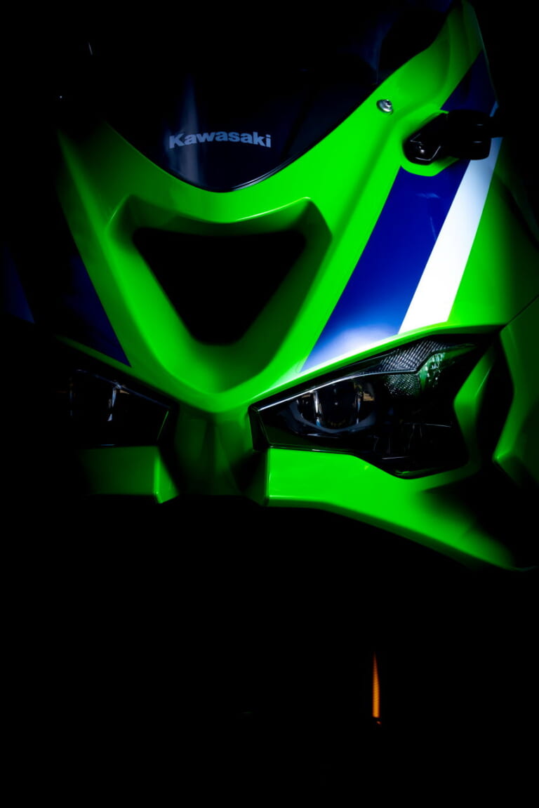 カワサキ|ニンジャZX-6R 40thアニバーサリーエディション|2024年モデル|トップガンの赤黒&ZXRカラー!! カワサキの「ニンジャ」40周年記念モデルを激撮!
