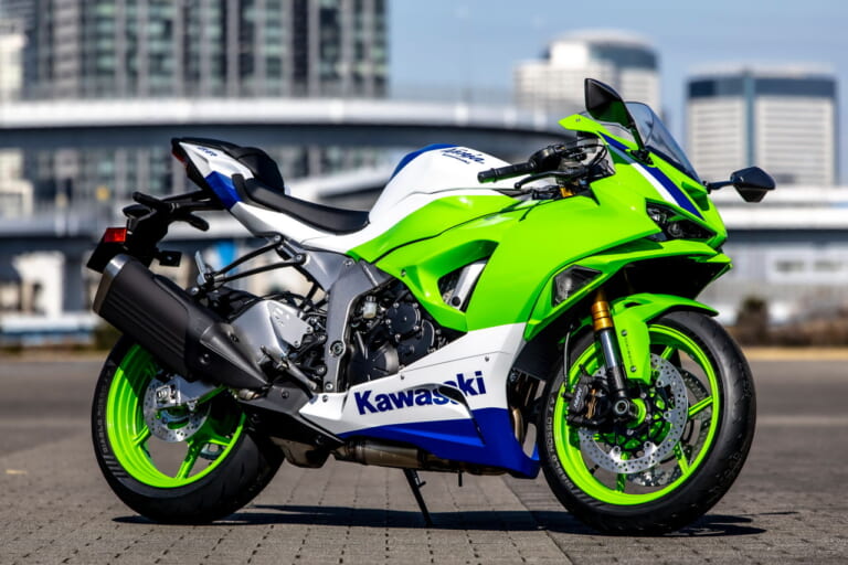 カワサキ|ニンジャZX-6R 40thアニバーサリーエディション|2024年モデル|トップガンの赤黒&ZXRカラー!! カワサキの「ニンジャ」40周年記念モデルを激撮!