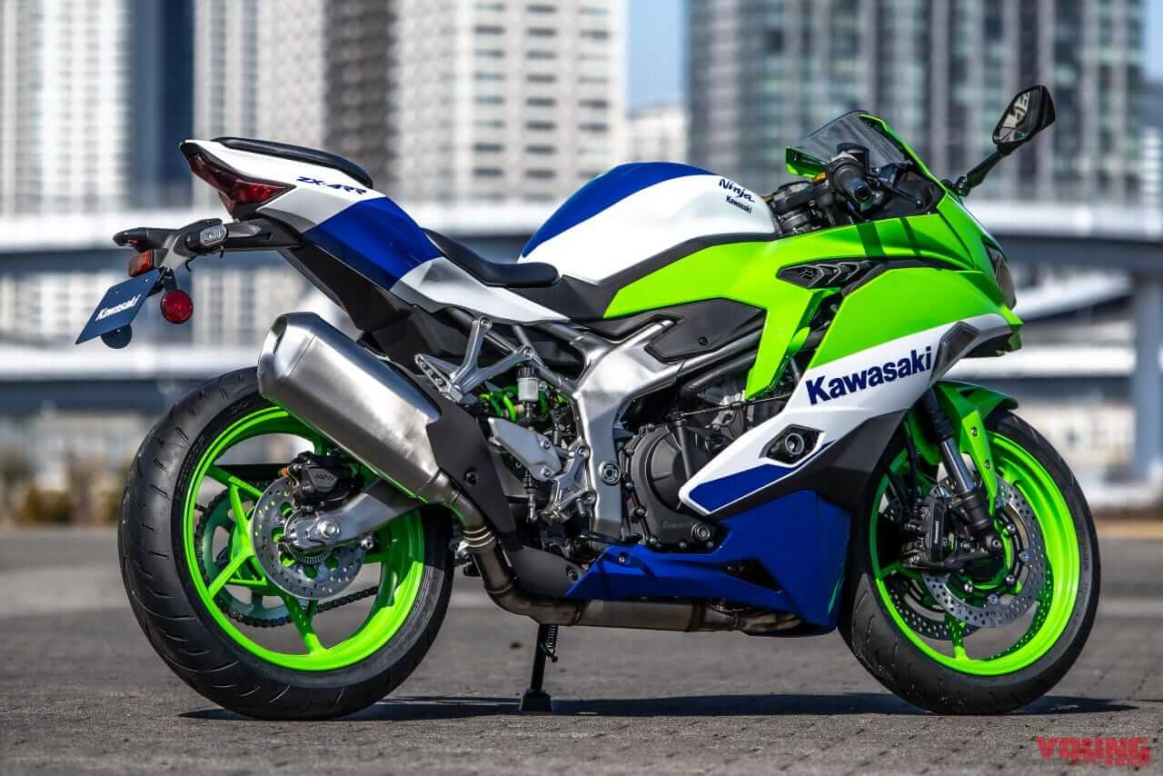 カワサキ|ニンジャZX-4RR 40thアニバーサリーエディション|2024年モデル|トップガンの赤黒&ZXRカラー!! カワサキの「ニンジャ」40周年記念モデルを激撮!