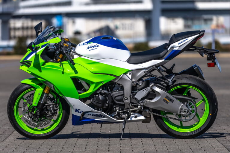 カワサキ|ニンジャZX-6R 40thアニバーサリーエディション|2024年モデル|トップガンの赤黒&ZXRカラー!! カワサキの「ニンジャ」40周年記念モデルを激撮!