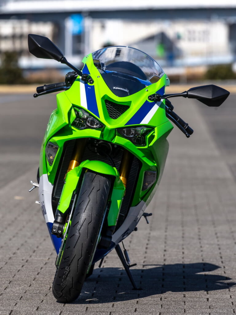 カワサキ|ニンジャZX-6R 40thアニバーサリーエディション|2024年モデル|トップガンの赤黒&ZXRカラー!! カワサキの「ニンジャ」40周年記念モデルを激撮!