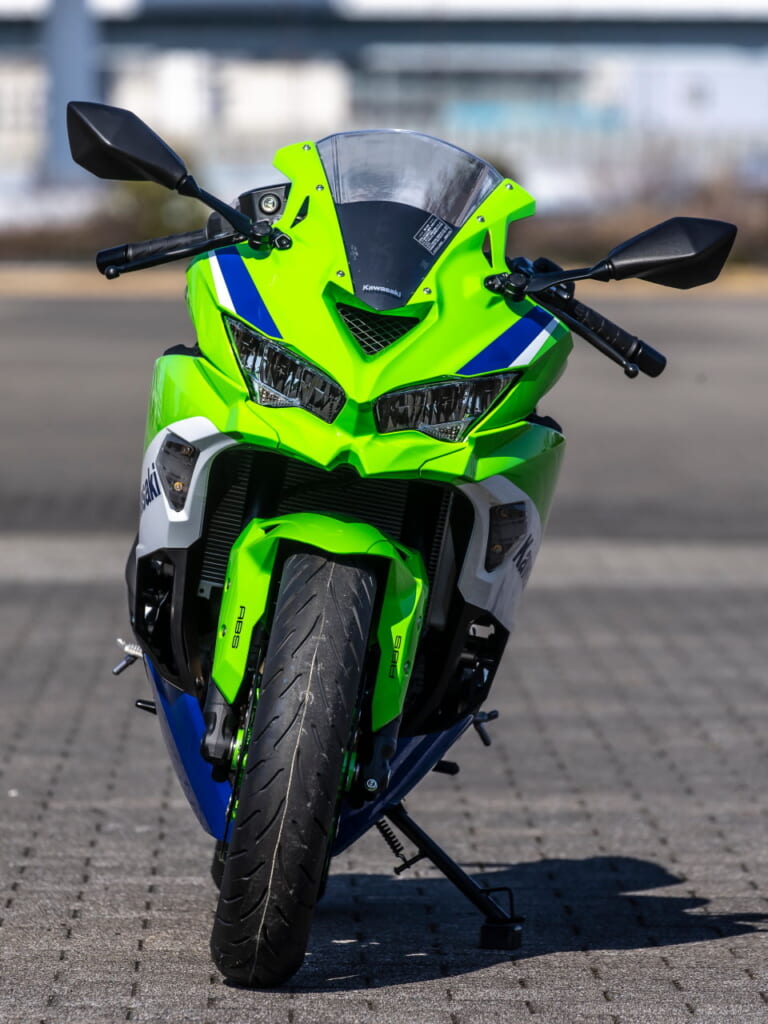 カワサキ|ニンジャZX-4RR 40thアニバーサリーエディション|2024年モデル|トップガンの赤黒&ZXRカラー!! カワサキの「ニンジャ」40周年記念モデルを激撮!
