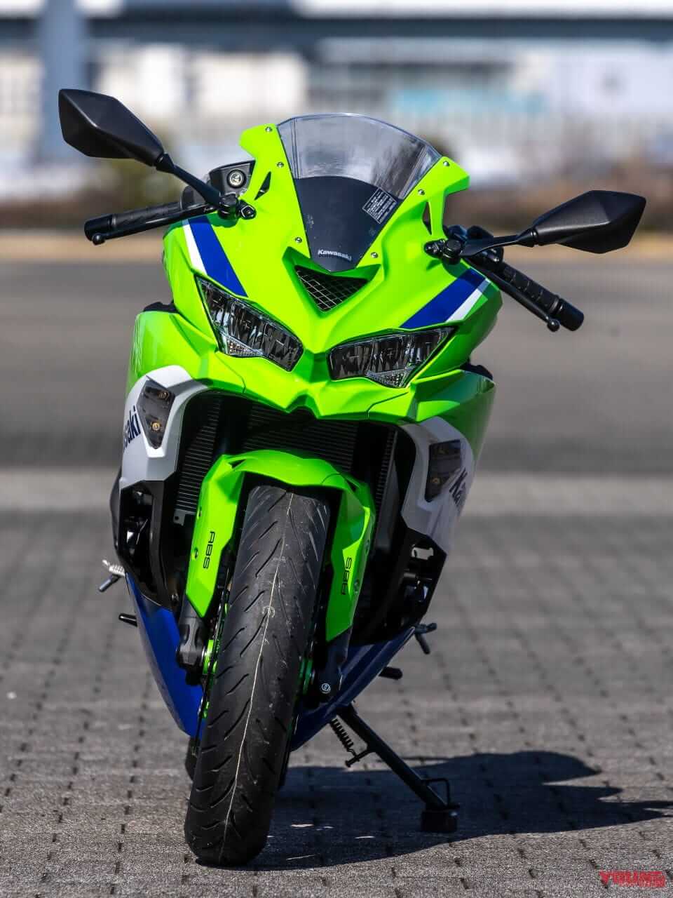 カワサキ|ニンジャZX-4RR 40thアニバーサリーエディション|2024年モデル|トップガンの赤黒&ZXRカラー!! カワサキの「ニンジャ」40周年記念モデルを激撮!