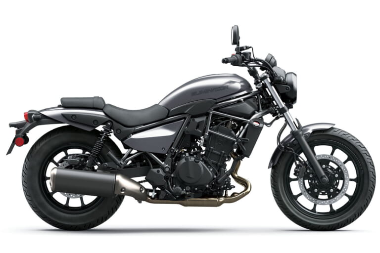 2025 KAWASAKI ELIMINATER PLAZA EDITION パールストームグレー|カワサキ エリミネーターシリーズ〈いま国内で買える新型バイクカタログ|小型二輪(400-251cc)〉