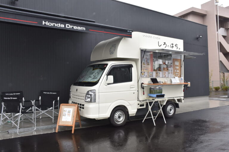 ホンダドリーム市川|グランドオープン|CB400SF/SBとCB1100ファイナルが新車で買えるってマジ?! 本日オープンの“ホンダドリーム市川”で驚きのお宝車両を大発見ッ!!