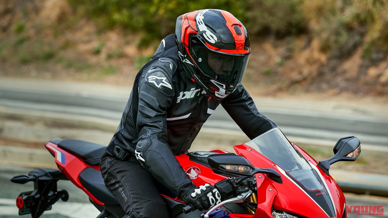 写真] alpinestars_supertech-r10 │ アルパインスターズのカーボン製 ...