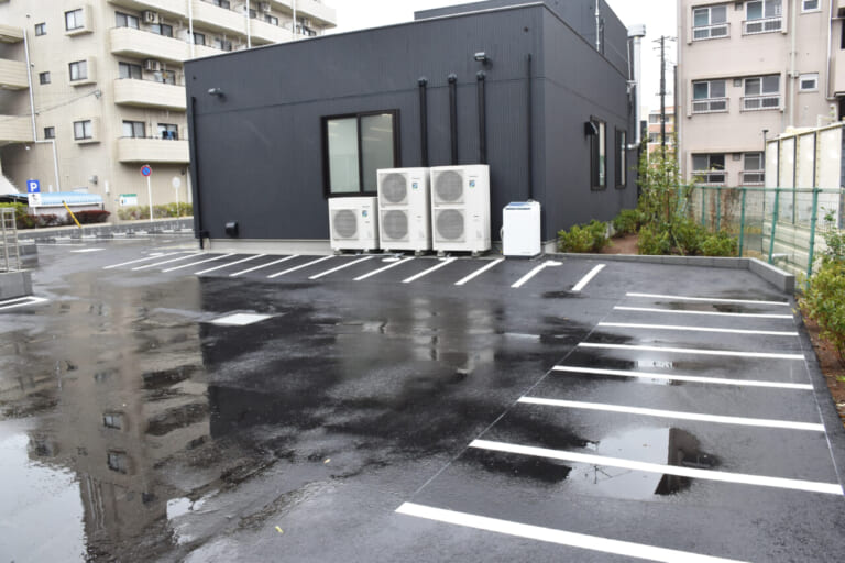 ホンダドリーム市川|CB400SF/SBとCB1100ファイナルが新車で買えるってマジ?! 本日オープンの“ホンダドリーム市川”で驚きのお宝車両を大発見ッ!!