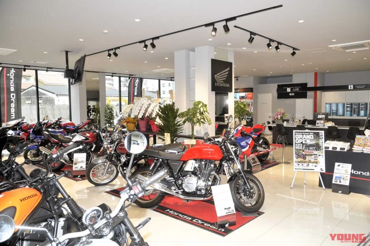 |CB400SF/SBとCB1100ファイナルが新車で買えるってマジ?! 本日オープンの“ホンダドリーム市川”で驚きのお宝車両を大発見ッ!!