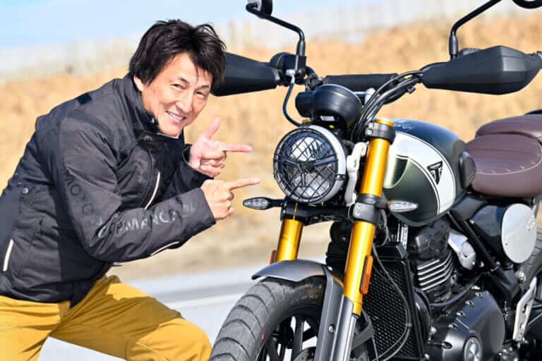 トライアンフ スクランブラー400X|ヘッドライト|“中免”で味わえるトライアンフの世界:新型スピード400/スクランブラー400X【丸山浩試乗比較】