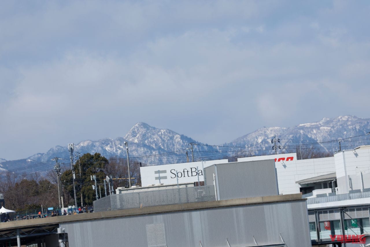 |加賀山就臣監督マジ泣き?! 今季から真紅のマシンを駆る水野涼が初陣でトップに迫る!!