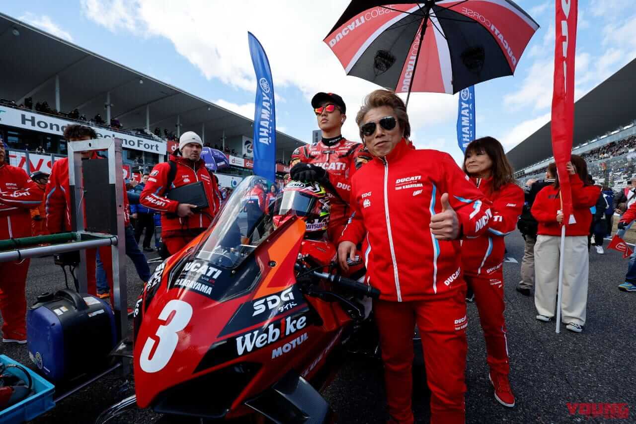 |加賀山就臣監督マジ泣き?! 今季から真紅のマシンを駆る水野涼が初陣でトップに迫る!!