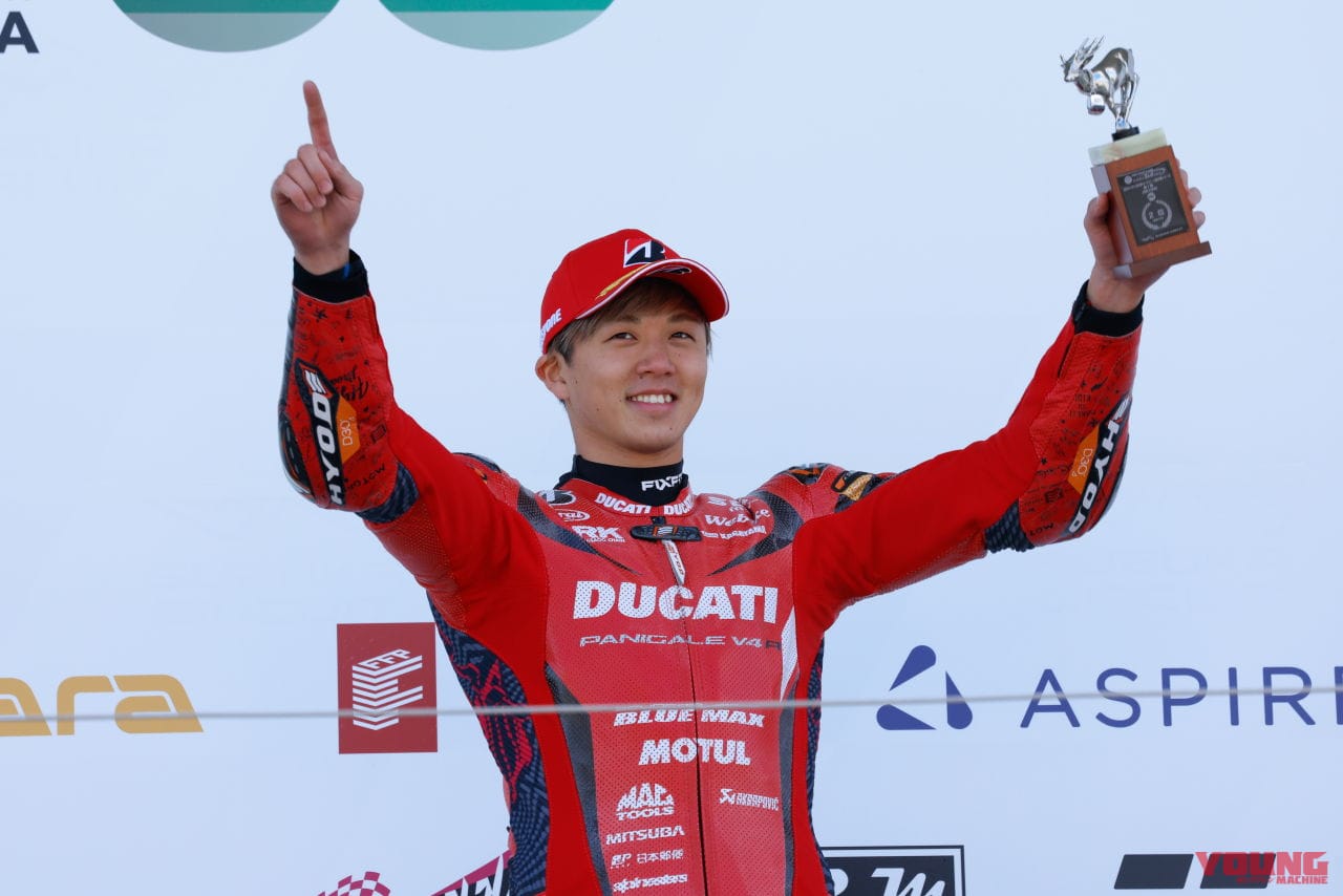 |加賀山就臣監督マジ泣き?! 今季から真紅のマシンを駆る水野涼が初陣でトップに迫る!!