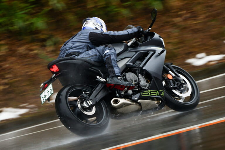 トライアンフ|デイトナ660|試乗インプレッション|丸山浩|スポーツもツーリングもイケるミドル3気筒! トライアンフ「デイトナ660」に丸山浩が試乗