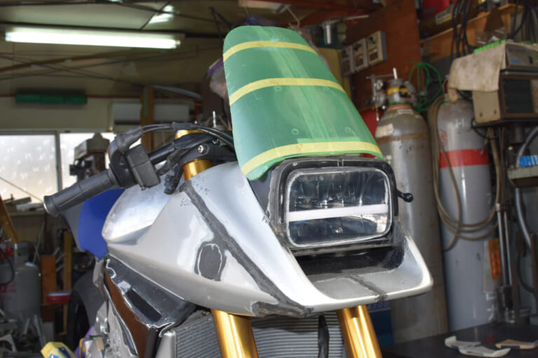 カタナ|10ファクトリー|NOZAKI WORKS|【SCOOP!!】ZX-10Rエンジンのカタナだと?! MCショーでお披露目予定の“最強カタナ”を捕捉!!