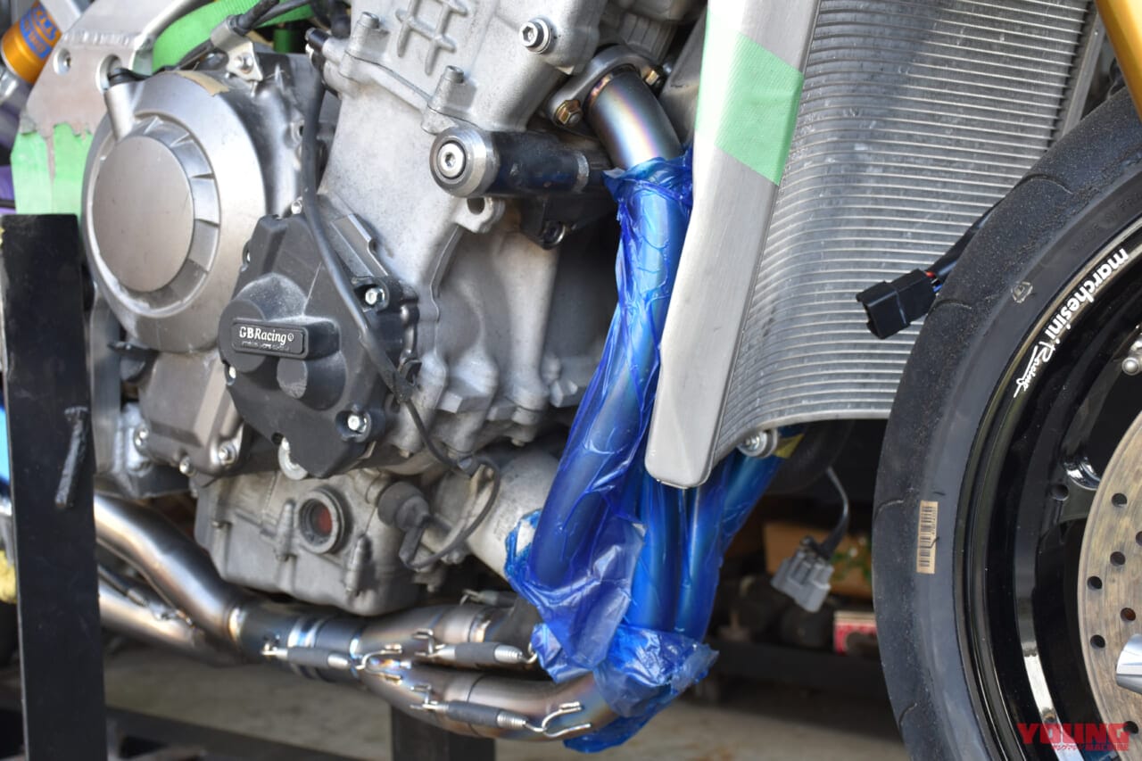 カタナ|10ファクトリー|NOZAKI WORKS|【SCOOP!!】ZX-10Rエンジンのカタナだと?! MCショーでお披露目予定の“最強カタナ”を捕捉!!