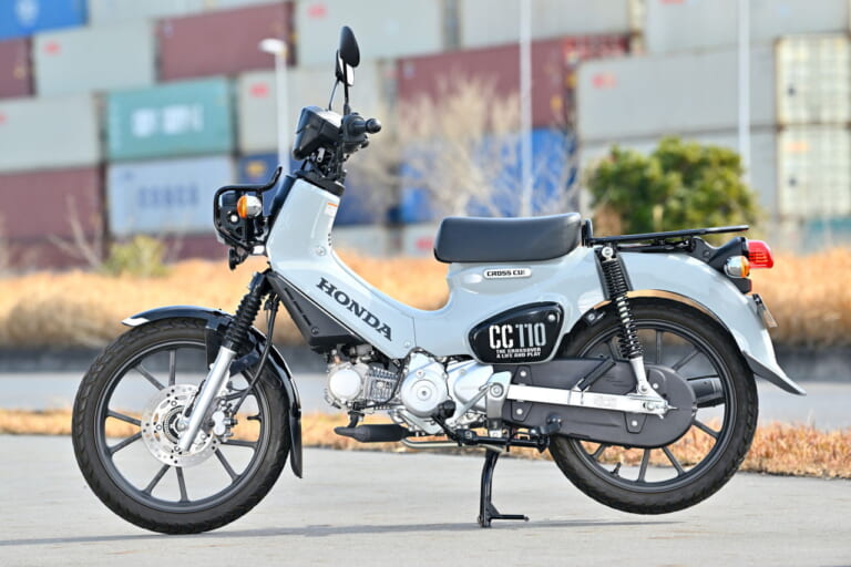 ホンダ|クロスカブ110|似てるけれど結構違う! オフテイストな原付二種スタイリング&ライポジ比較〈PG-1/ハンターカブ/クロスカブ〉