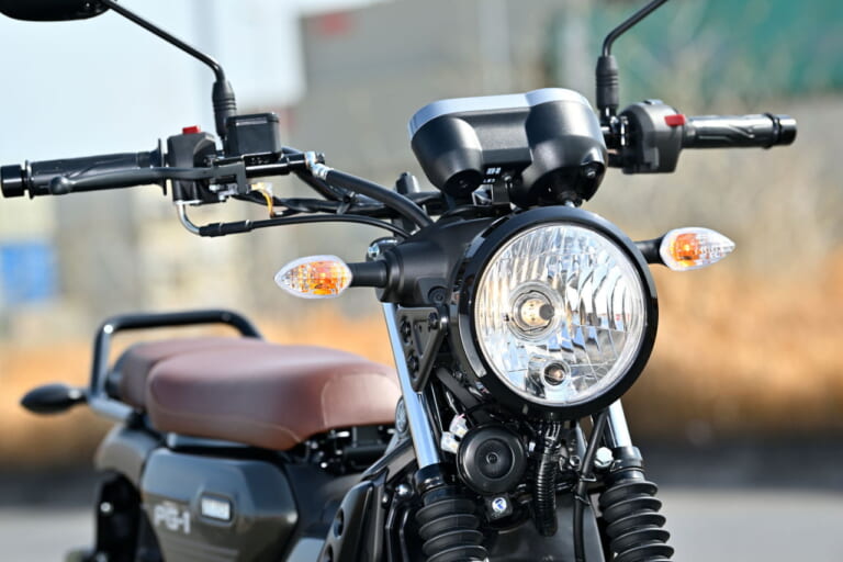 ヤマハ|PG-1|オフテイストの原付二種・ヤマハPG-1/ホンダ CT125ハンターカブ/クロスカブの使い勝手を比較!〈居住性/ユーティリティ/灯火類〉