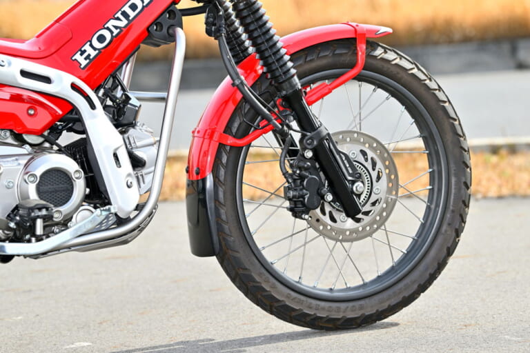 ホンダ|CT125ハンターカブ|2025年モデル|価格差11万円の「CT125ハンターカブ」と「クロスカブ110」は何が違う? 最新型スペック比較&ざっくりインプレ【2024年版】