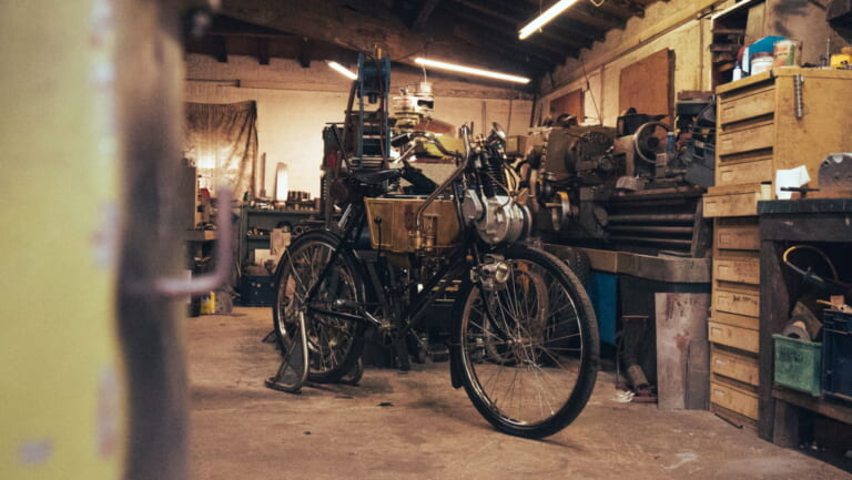 1901年に製作したバイクを忠実に再現！ ロイヤルエンフィールド「プロジェクト・オリジン」発表