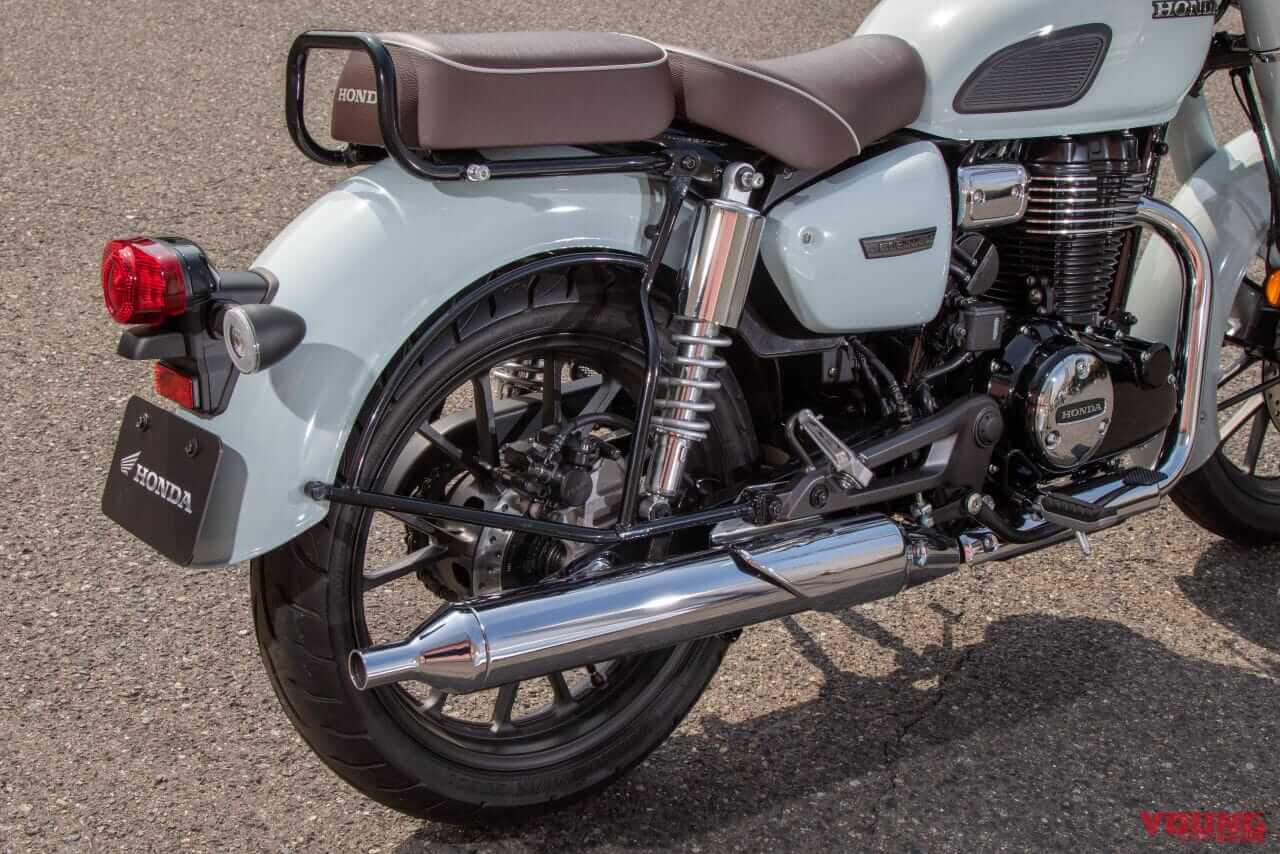 ホンダ|GB350C|2024年モデル|ホンダ「GB350C」見参!! クラシカルな外観でマフラーやシートの造りも異なる【大阪モーターサイクルショー】
