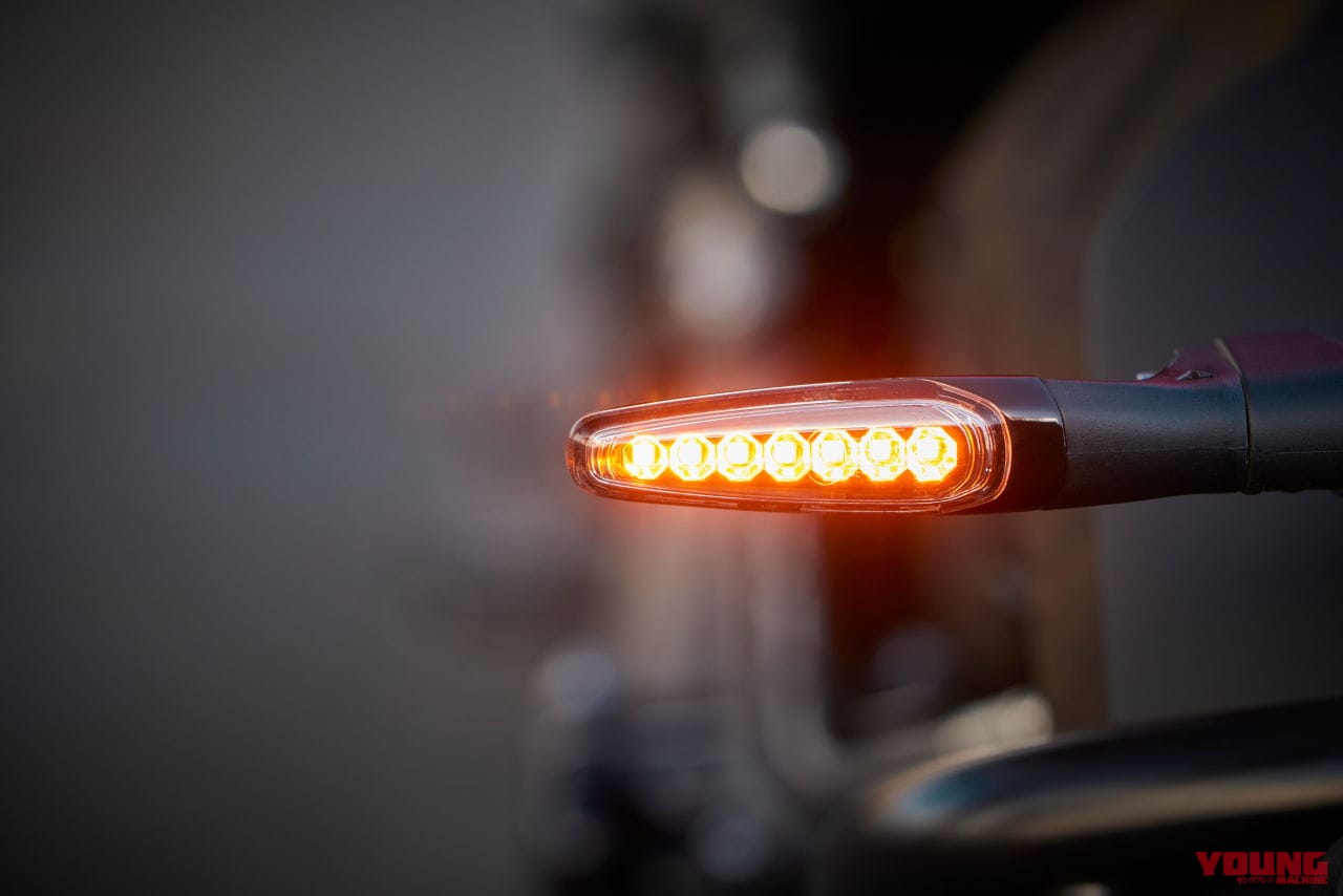 |その名も“嵐”!! トライアンフ「ロケット3ストーム R/GT」が東京モーターサイクルショーで初登場