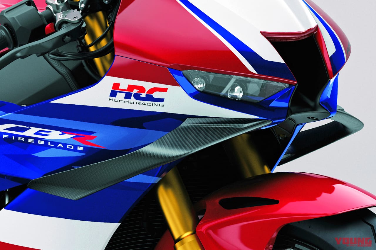 全部付けたら600万円?! ホンダ最新「CBR1000RR-R」の純正ドライカーボン製アクセサリーがひっそりと発売