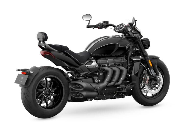 トライアンフ|ロケット3ストームGT|その名も“嵐”!! トライアンフ「ロケット3ストーム R/GT」が東京モーターサイクルショーで初登場