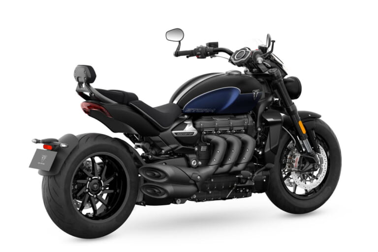 トライアンフ|ロケット3ストームGT|その名も“嵐”!! トライアンフ「ロケット3ストーム R/GT」が東京モーターサイクルショーで初登場