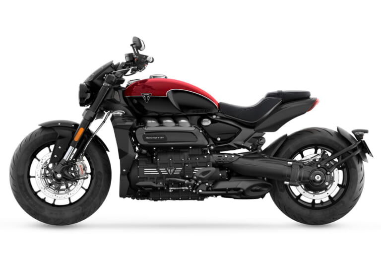 トライアンフ|ロケット3ストームR|その名も“嵐”!! トライアンフ「ロケット3ストーム R/GT」が東京モーターサイクルショーで初登場