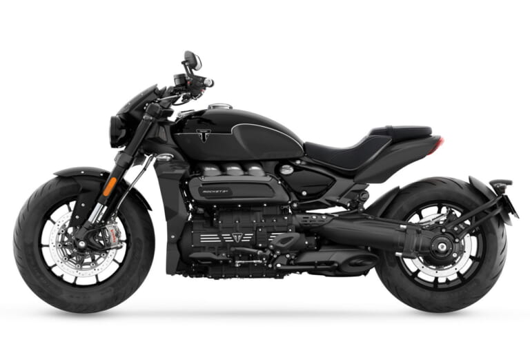 トライアンフ|ロケット3ストームR|その名も“嵐”!! トライアンフ「ロケット3ストーム R/GT」が東京モーターサイクルショーで初登場