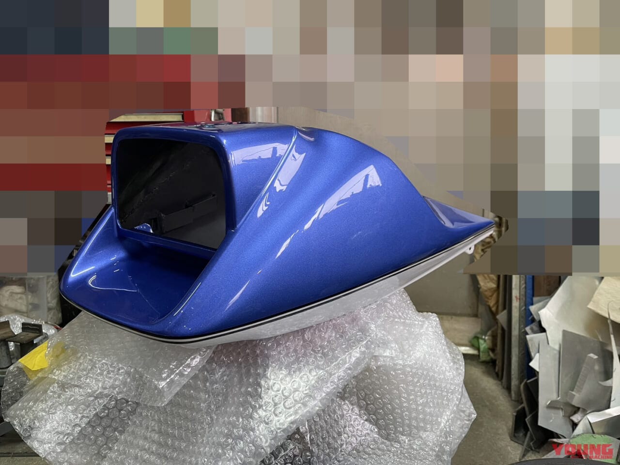 カタナ|10ファクトリー|NOZAKI WORKS|【SCOOP!!】ZX-10Rエンジンのカタナだと?! MCショーでお披露目予定の“最強カタナ”を捕捉!!