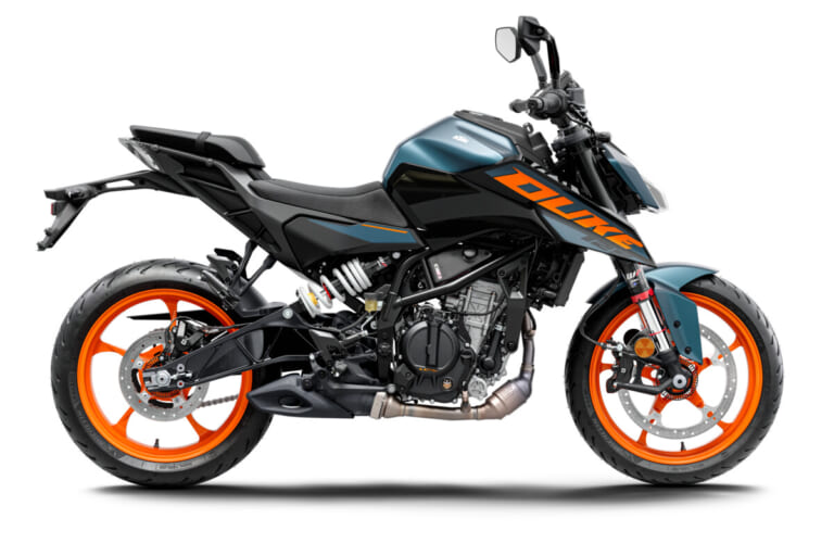 KTM 125DUKE|KTMから新型続々!! ’24 RC390/890SMT/690SMC R/125デューク/790デューク発表