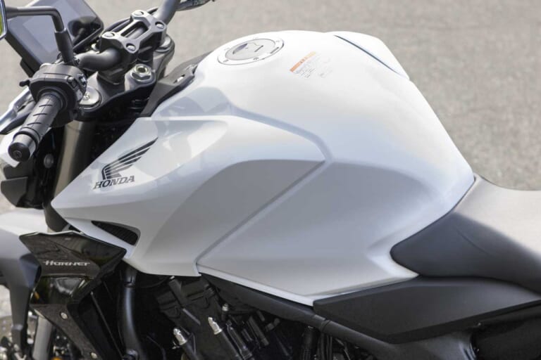 ホンダ|CB1000ホーネット|ホンダ「CB1000ホーネット」「CBR650R/CB650R・Eクラッチ」日本初公開! 国内正式発表は間もなくか【モーターサイクルショー】